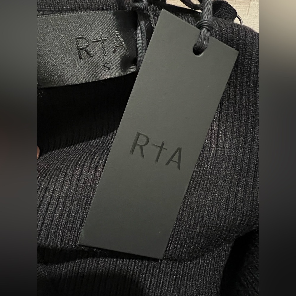 RtA Ribbed Asymmetrical Hem Crop tank top spaghetti strap black size small - Picture 11 of 12